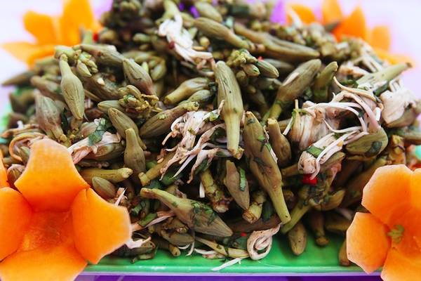 Nộm hoa ban Tây Bắc