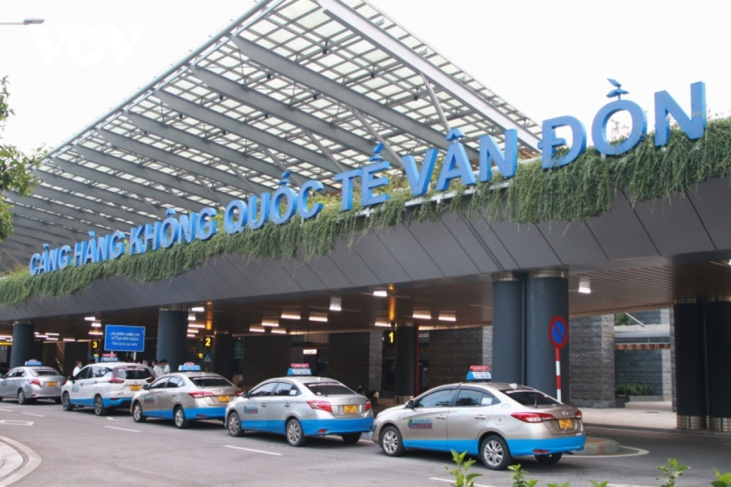 Du lịch Hạ Long - Sân bay Vân Đồn