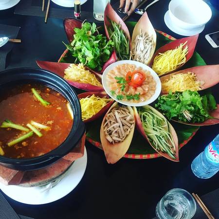 Lẩu thả tại Seahorse Resort Phan Thiết