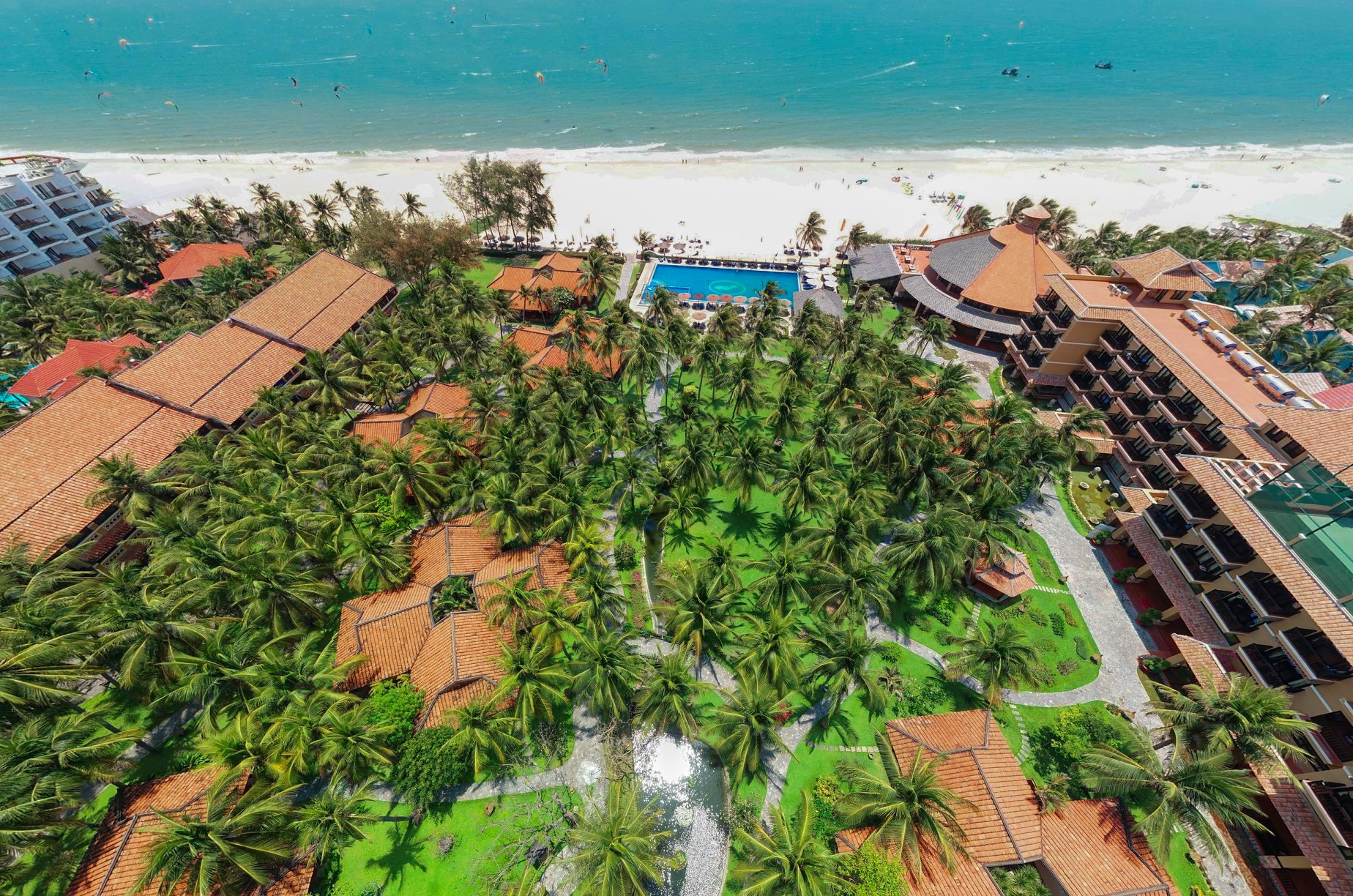 Hình ảnh Seahorse Resort Mũi Né nhìn từ biển