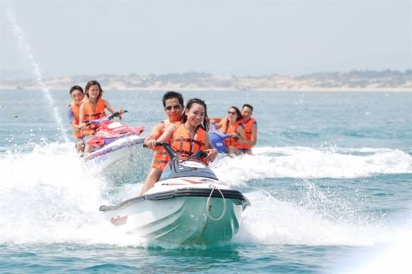 Nhiều trò chơi cảm giác mạnh hấp dẫn tại khu vui chơi Sealife