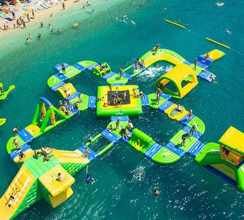 Khu vui chơi Sealife có tổng diện tích mặt nước rộng lớn tại bãi biển Bãi Dài Nha Trang