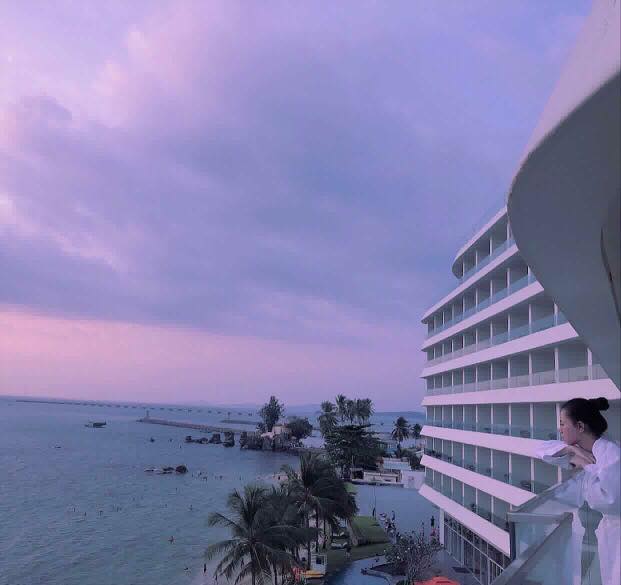 Không gian lobby sang trọng Seashells Phú Quốc Hotel & Spa