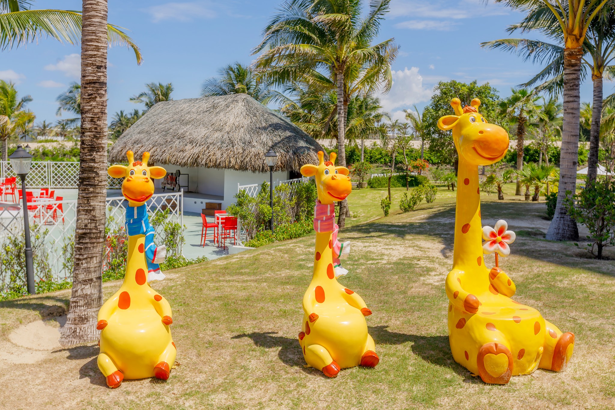 Các bé hào hứng tham gia hoạt động sáng tạo tại Selecto Kid