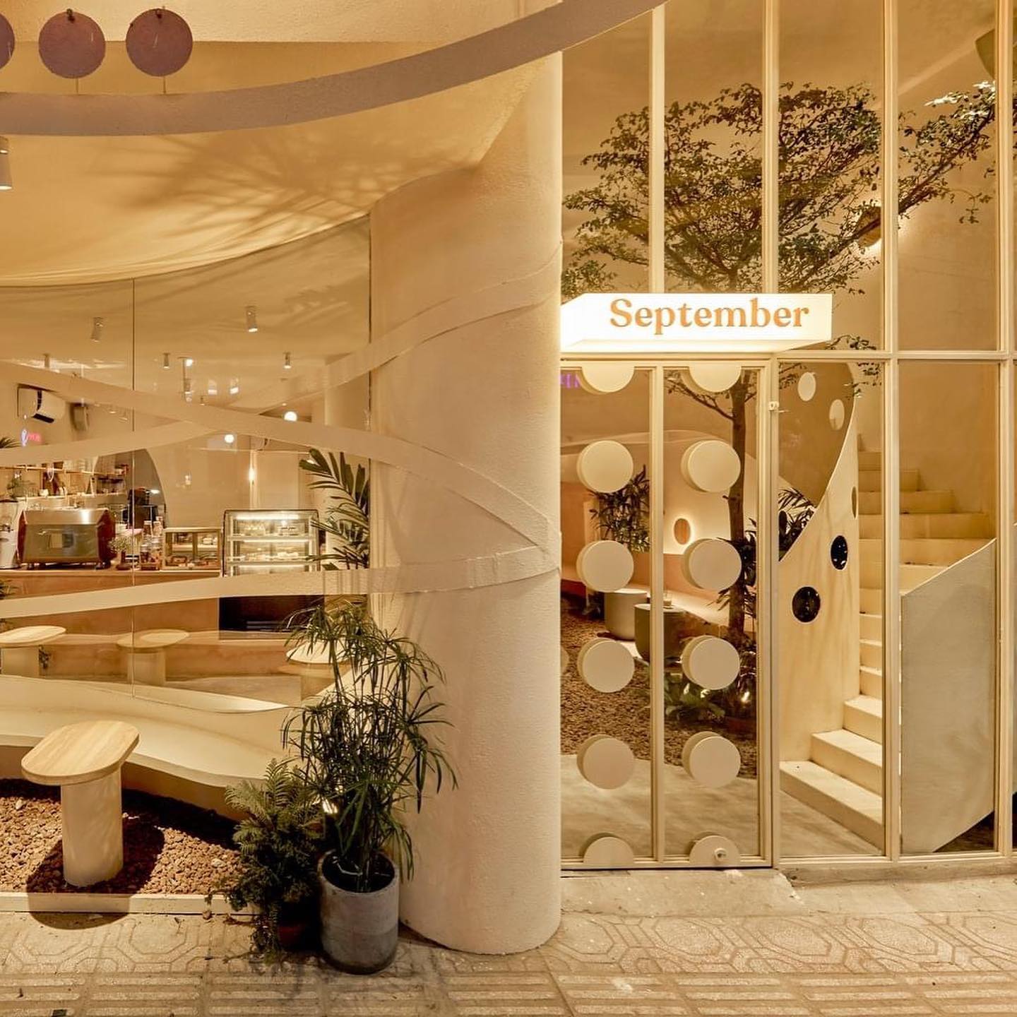 September -Sài -Gòn-ivivu-3