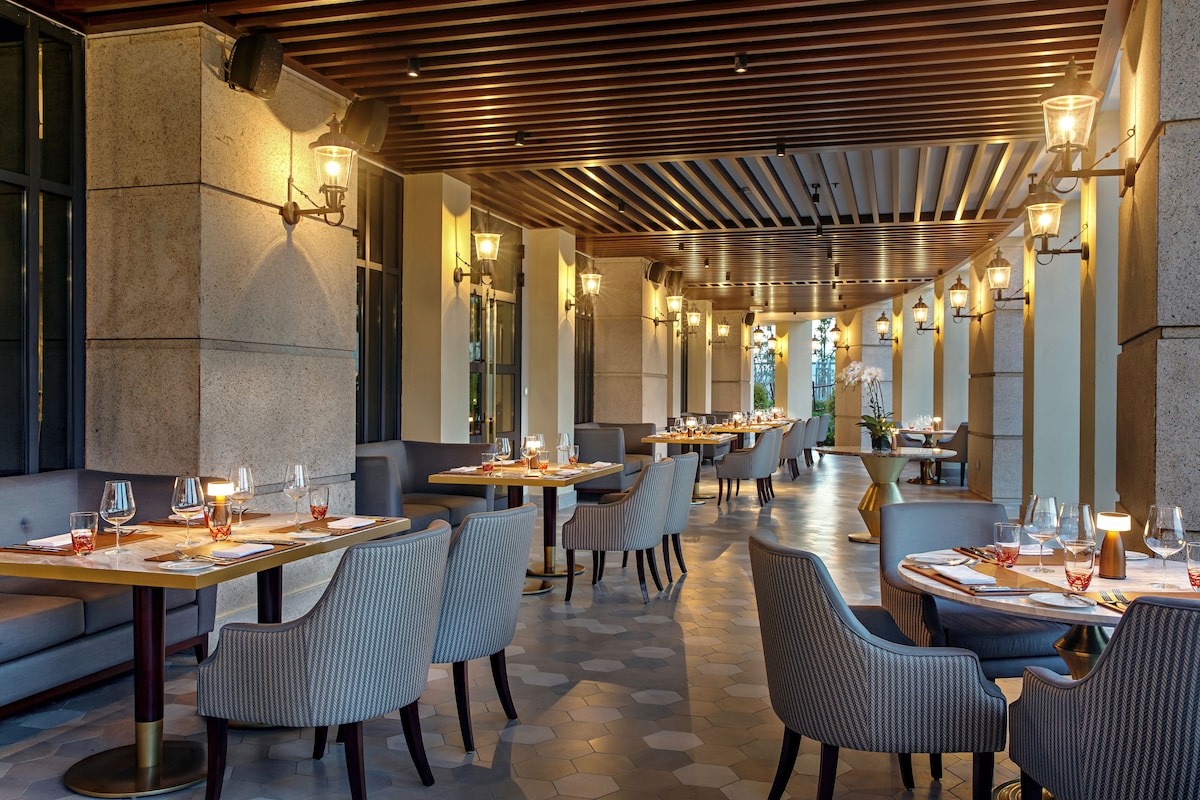 Sheraton-Grand-Đà-Nẵng-ivivu-7