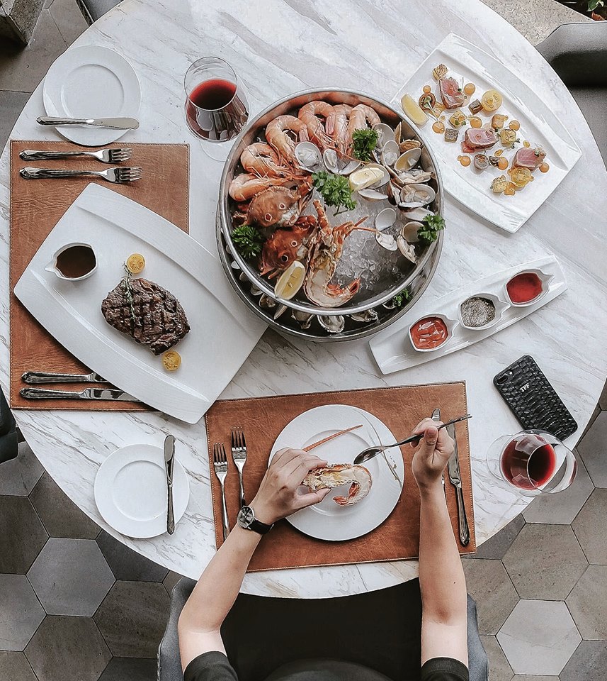 Ẩm thực Sheraton Grand Đà Nẵng phong cách Tây