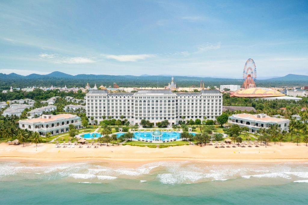 Sheraton Phú Quốc Long Beach Resort – Nghỉ dưỡng sang trọng bên đảo Ngọc
