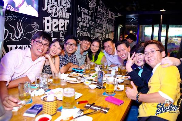 Shooters Beer Garden & Bar – Điểm đến làm ‘say’ lòng giới trẻ