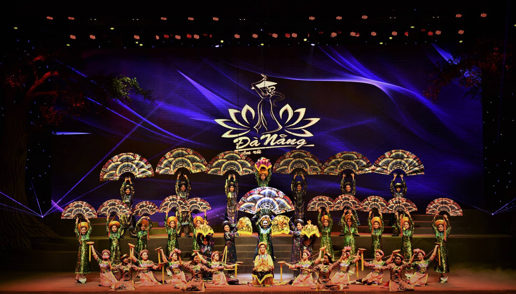 Tiết mục biểu diễn trong show Charming Đà Nẵng