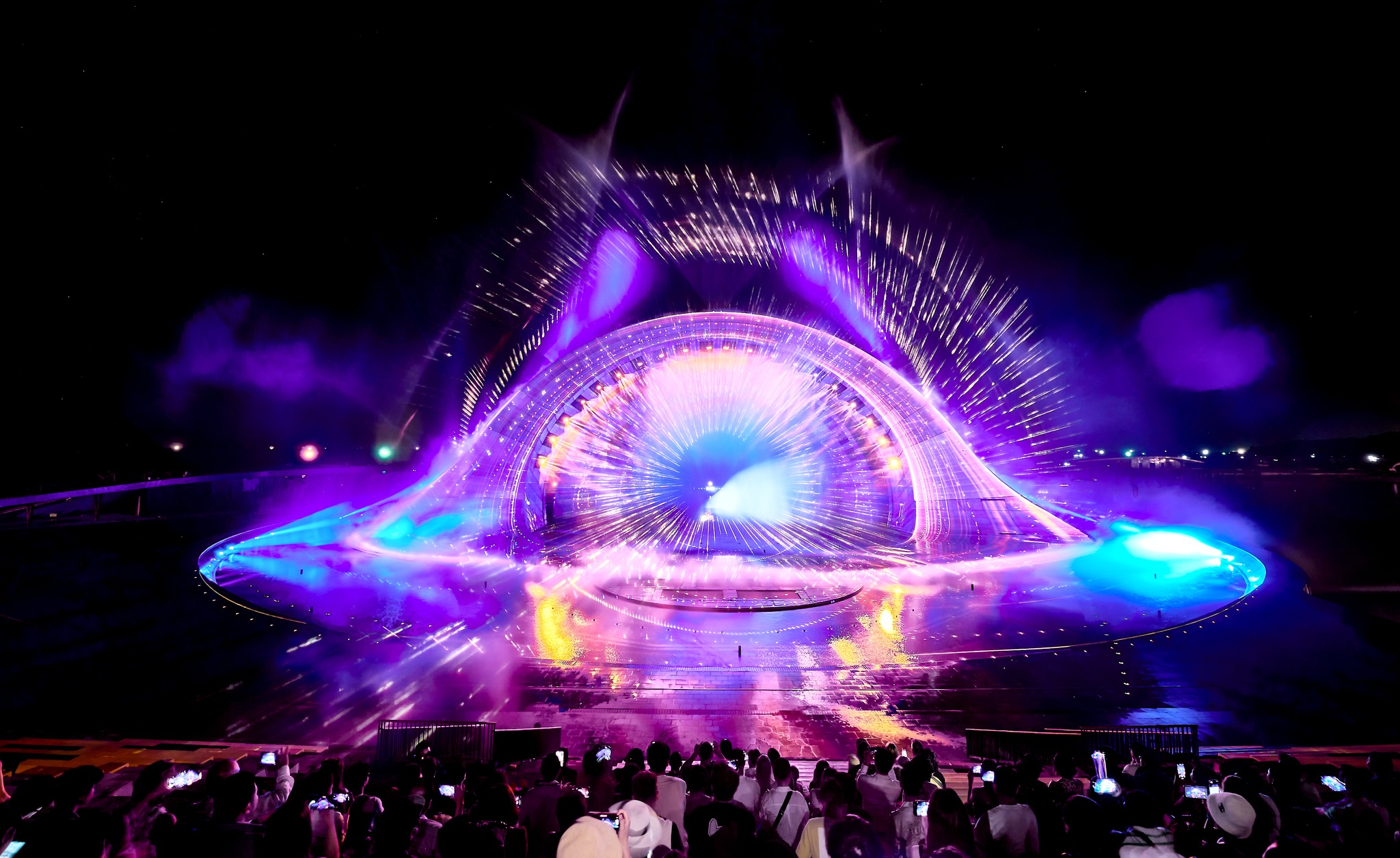 Những show diễn ở Phú Quốc độc đáo, mãn nhãn dành cho du khách