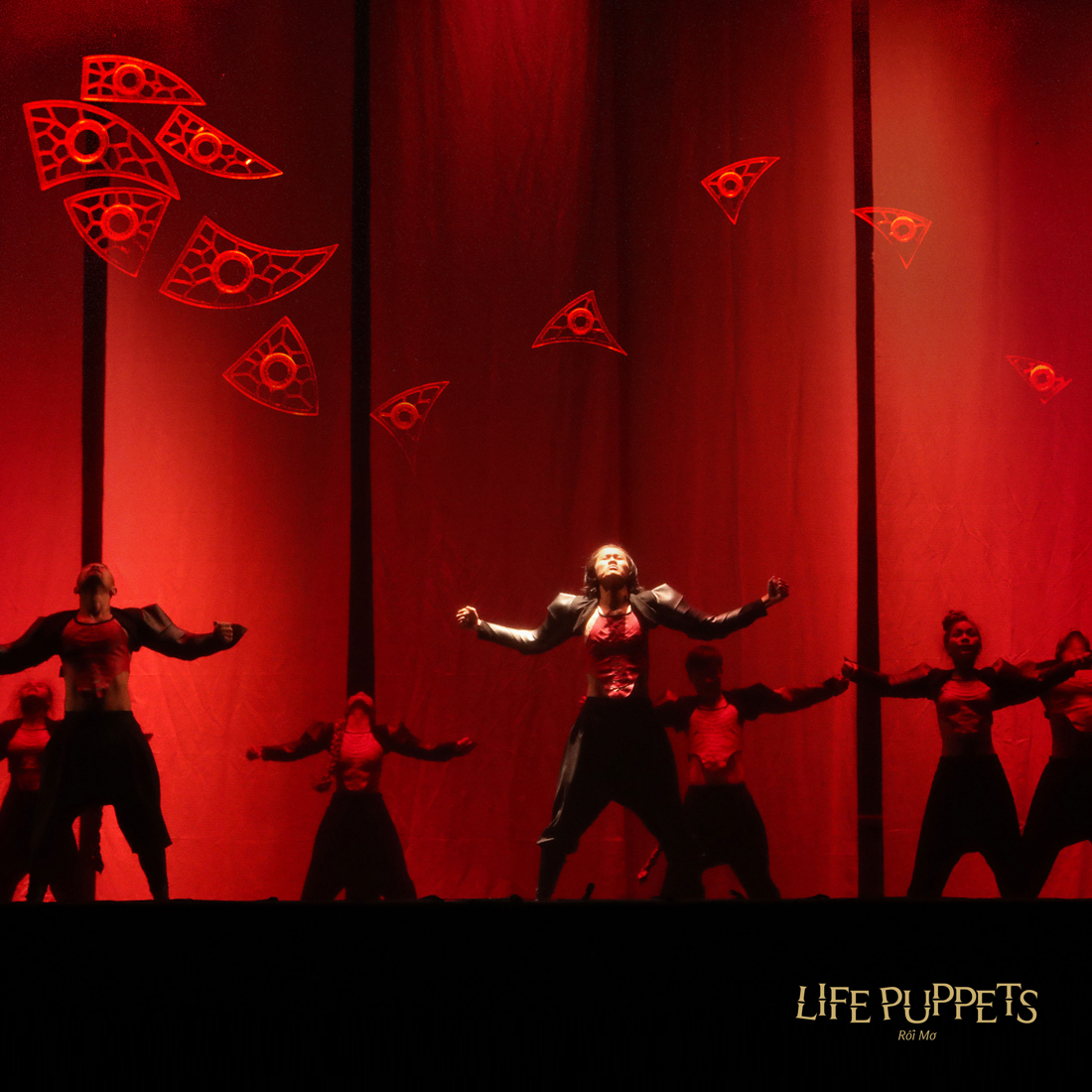 show-roi-mo-ivivu-4
