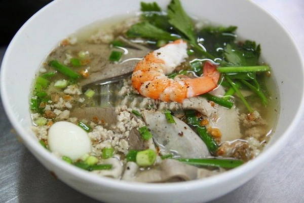 Hủ tiếu Nam Vang món ngon Siem Reap Campuchia