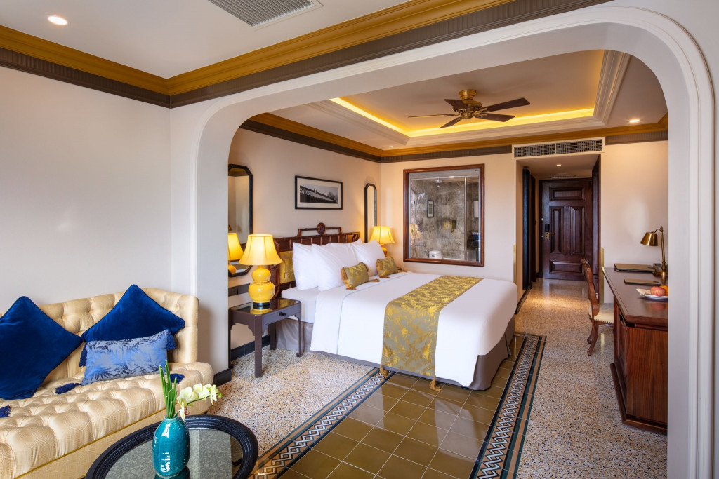 Silk-Path-Grand-Hue-ivivu-4