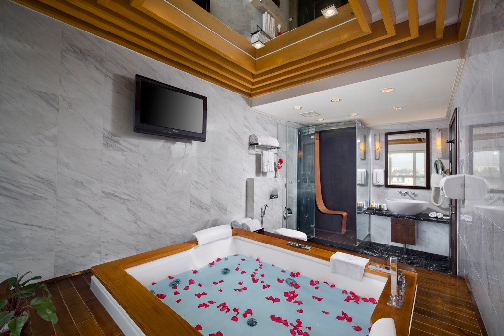 Ảnh: Fb Silk Path Hotel Hanoi
