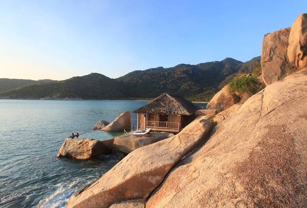 Phòng ngủ gợi cảm nhất thế giới tại vịnh Ninh Vân