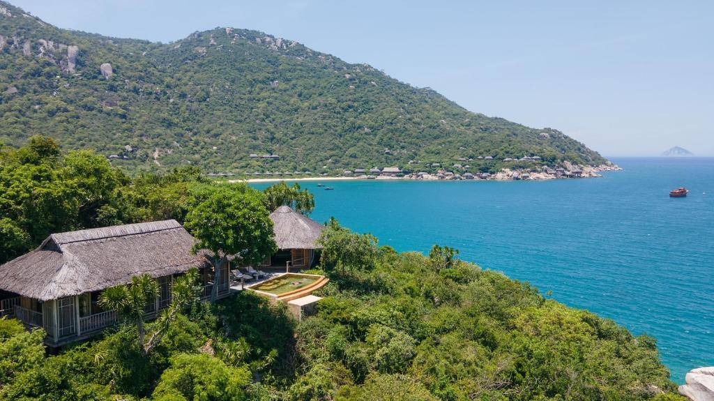 Nghỉ dưỡng 5 sao sang trọng tại Nha Trang Kỳ nghỉ đáng nhớ tại Six Senses Ninh Vân Bay Nha Trang