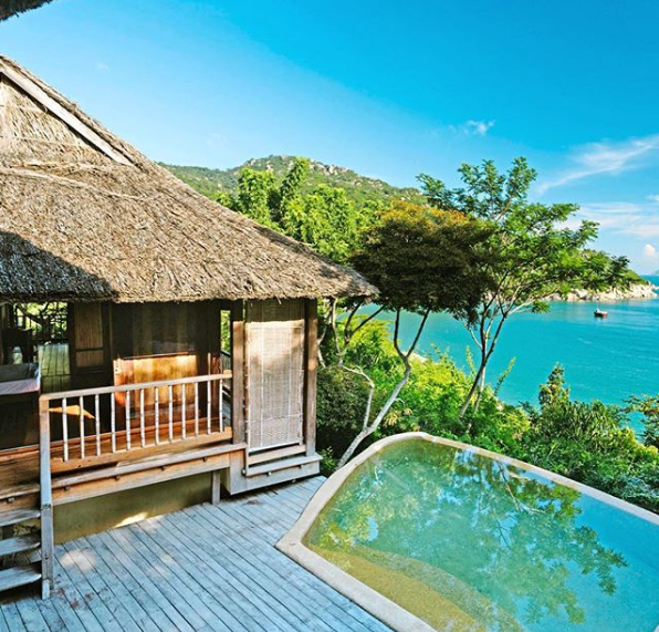 Hồ bơi riêng tại Six Senses hòa cùng thiên nhiên rừng núi