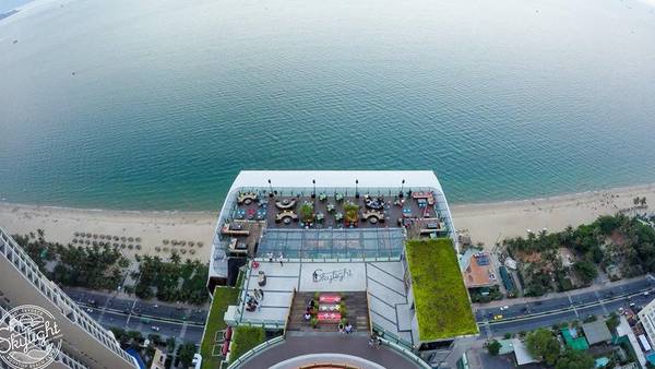Skylight-nha-trang-dia-chi-an-choi-hot-nhat-phai-check-in-khi-du-lich-nha-trang-ivivu-11