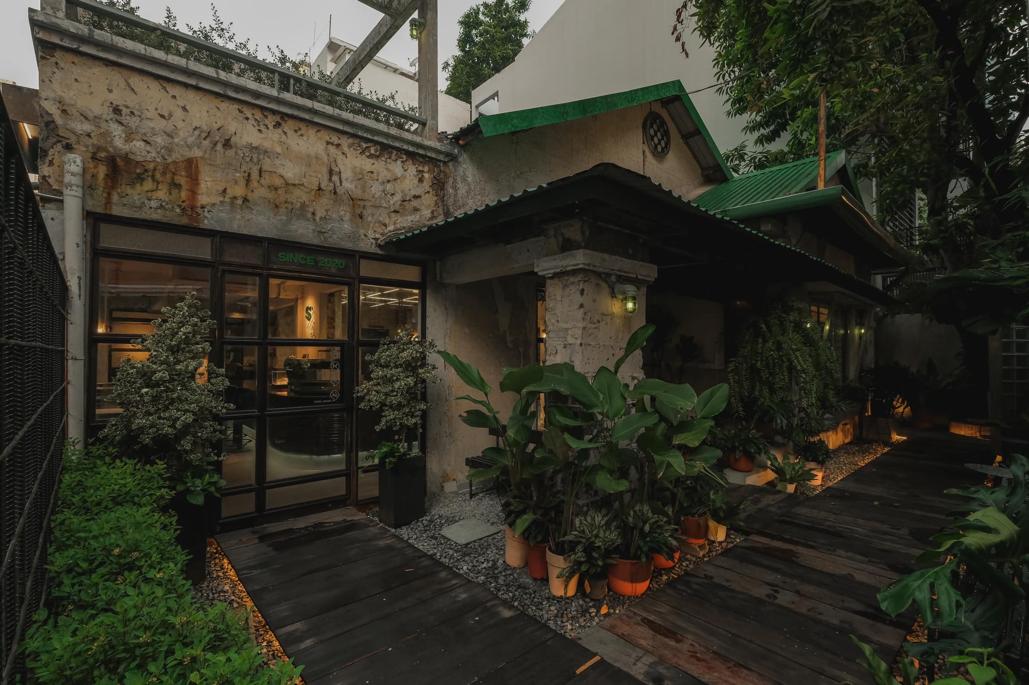 Chi nhánh Cao Thắng. Ảnh: S'mores Saigon Caffè.