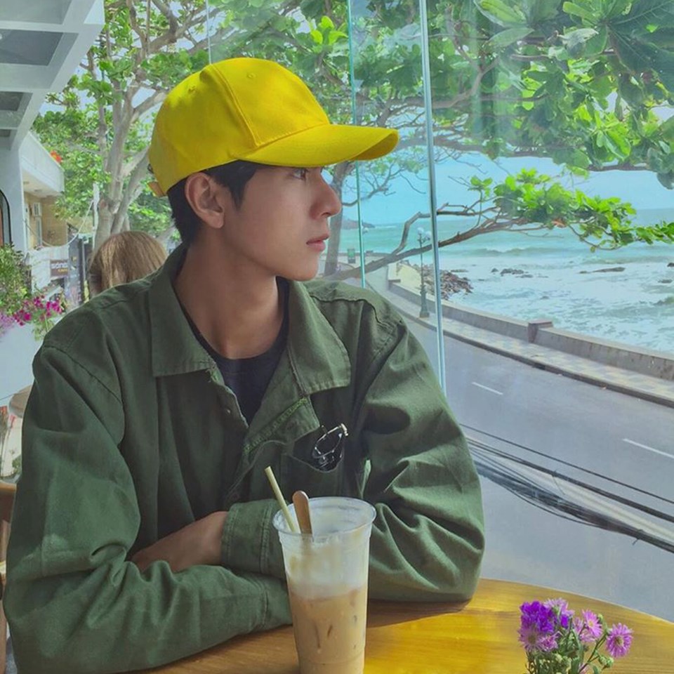 Soho Coffee Vũng Tàu view biển trắng xanh