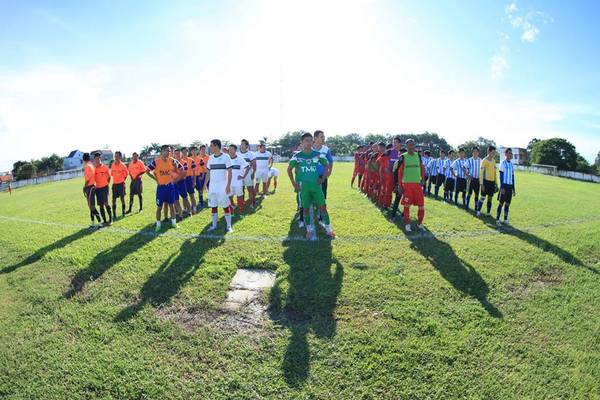 Các đội xuất sắc tham dự vòng chung kết giải bóng đá TMG Cup 2014.