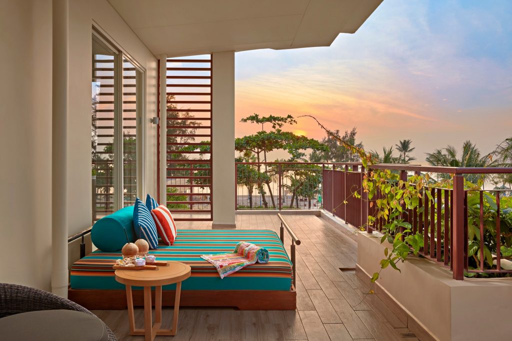 Hoạt động thư giãn bãi biển tại SOL by Meliá Phú Quốc