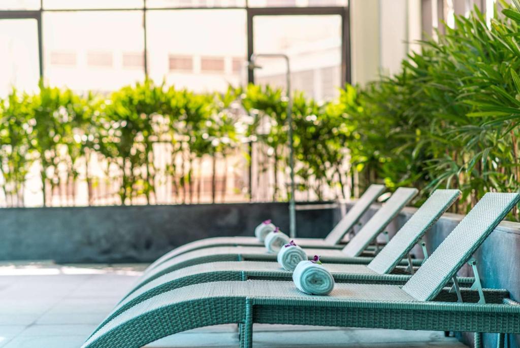 Khu vực hồ bơi bốn mùa Soleil Hạ Long