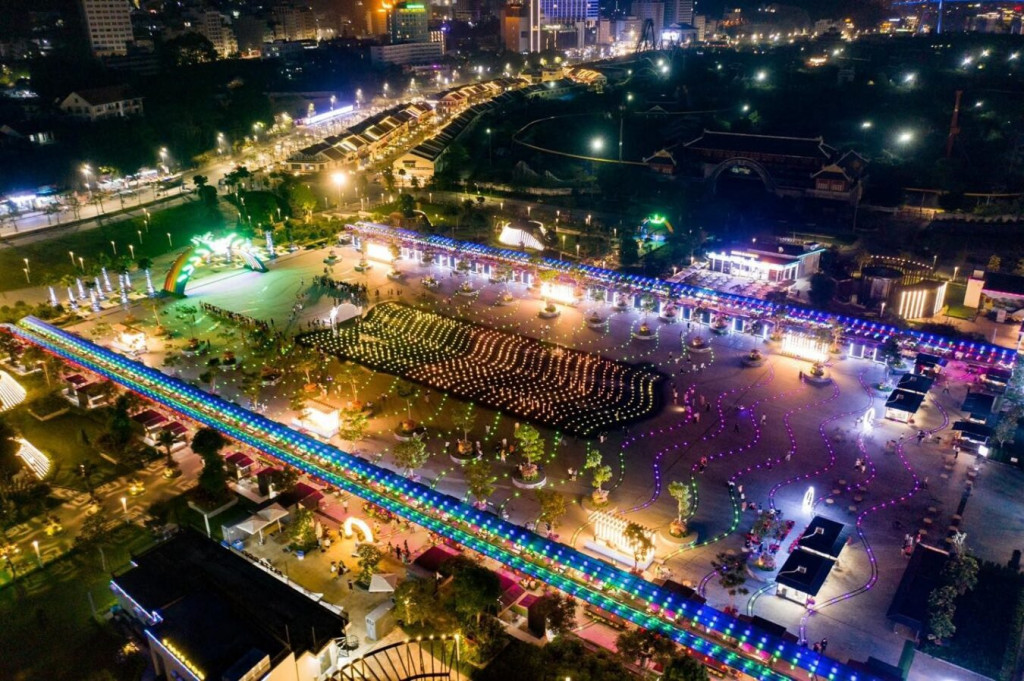 Không gian Quảng trường Sun Carnival Hạ Long