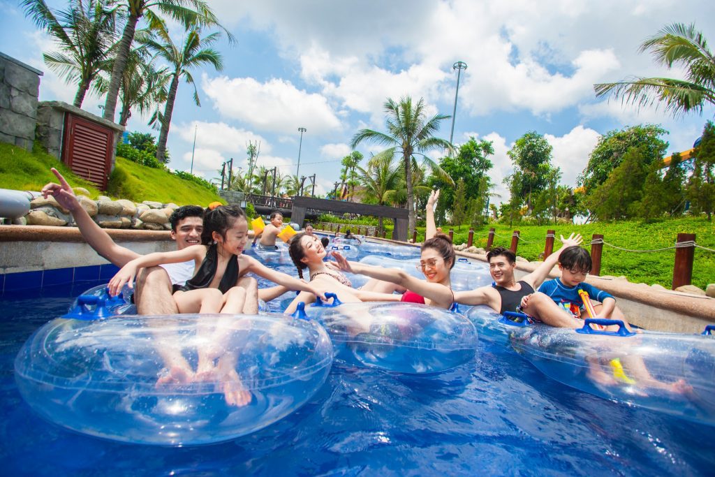Hồ tạo sóng tại Sun World Hạ Long