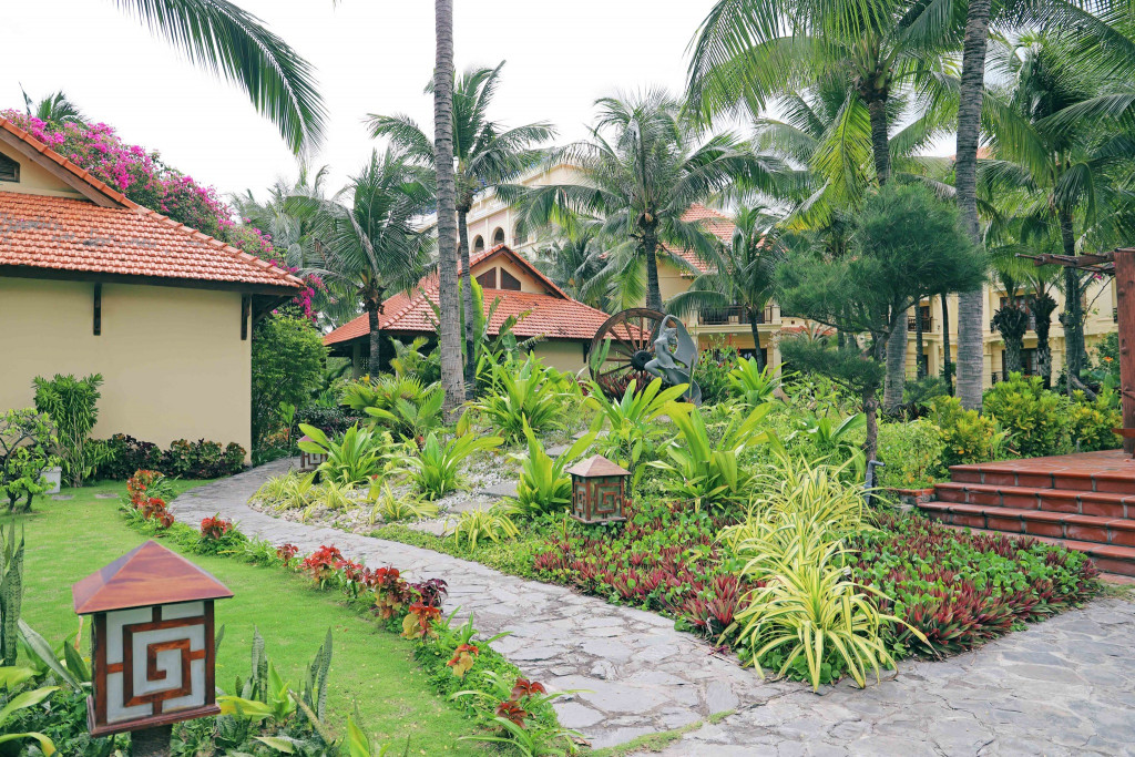 Sunny-Beach-Resort-Spa-Phan-Thiet-ivivu-6