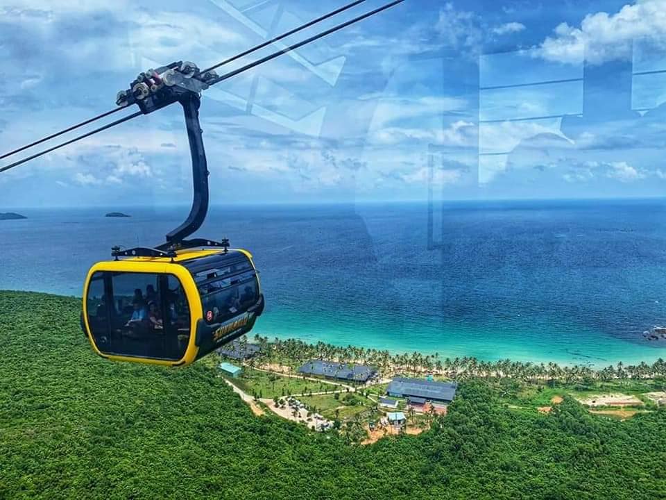 Cáp treo Hòn Thơm trong tour Tết Phú Quốc