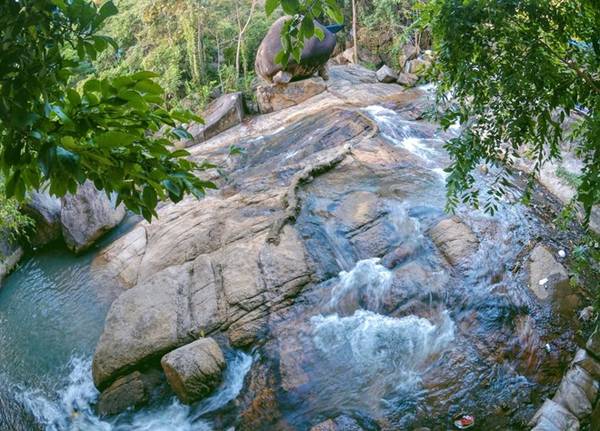 Cảnh quan thiên nhiên Suối Đá Bà Rịa