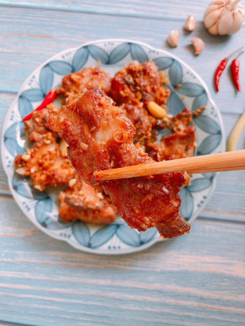 Sườn non chiên sả vàng ươm
