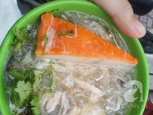 Chả cua to trong súp cua nhà thờ