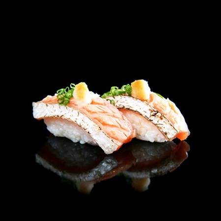 Không gian hiện đại tại quán sushi Sài Gòn Sushi Bar