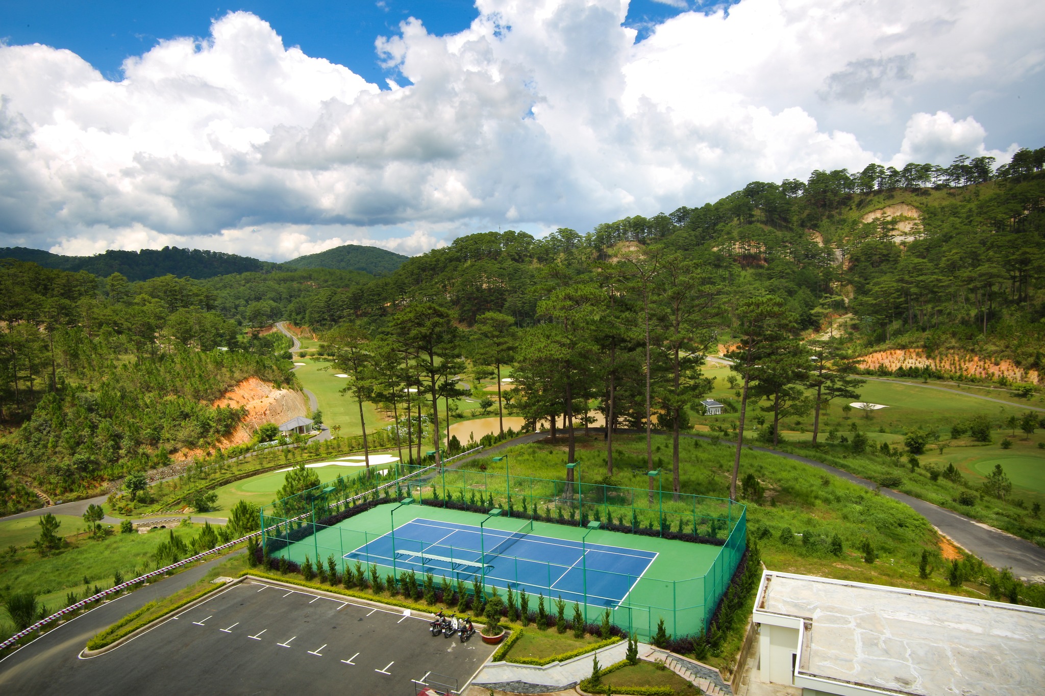 Không gian resort Swiss Belresort Tuyền Lâm