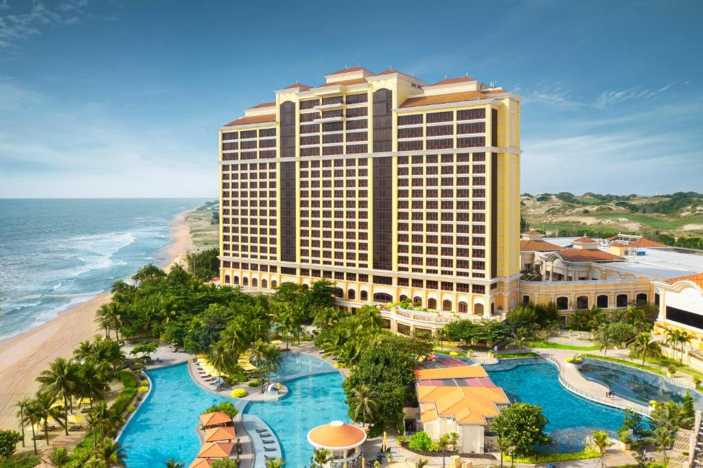 InterContinental Grand Hồ Tràm tặng vé vui chơi