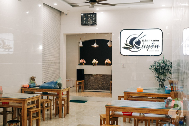Tiệm bánh cuốn nổi tiếng nhất Hải Phòng đã có thâm niên hơn 70 năm.
