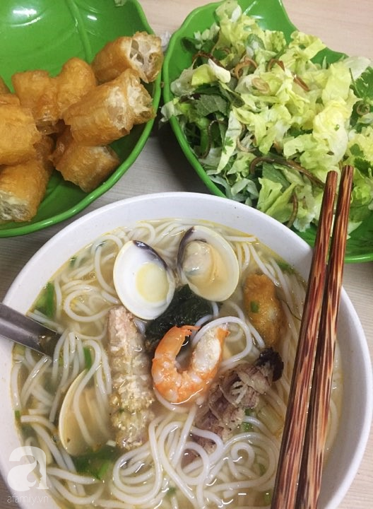 tat-tan-tat-ban-do-an-trong-24h-long-vong-o-hai-phong-chi-200-nghin-la-no-quen-loi-ve-ivivu-7
