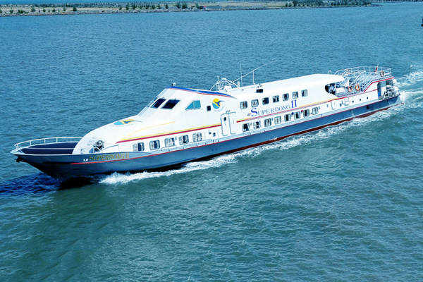 Tàu cao tốc Superdong đi Côn Đảo