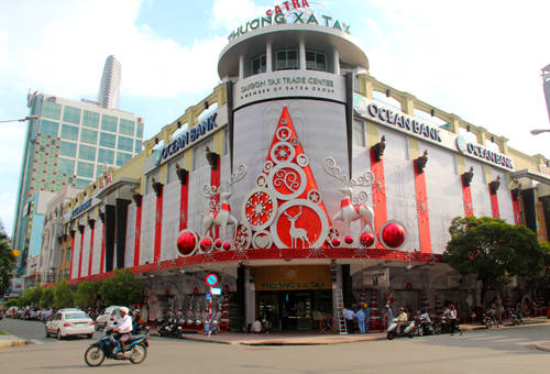 Sài Gòn di dời Thương xá Tax hơn 130 tuổi
