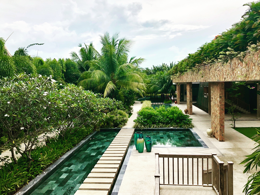Phòng nghỉ Salinda Resort Phú Quốc tone ấm