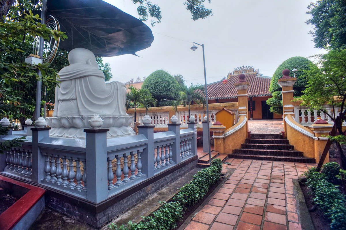 Toàn cảnh chùa Giác Lâm