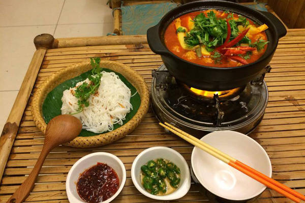 Chả cua om măng - món ngon Đà Nẵng