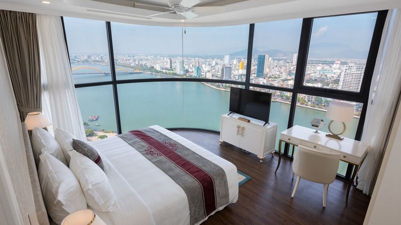Sky Bar tại Vinpearl Condotel Riverfront Đà Nẵng