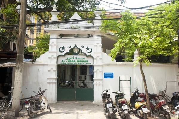 Thánh đường Hồi giáo Al-Noor cổ kính trên phố Hàng Lược