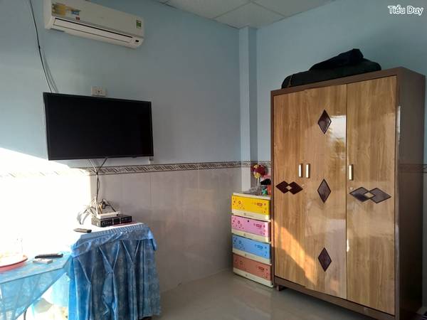 Tuy hiện tại chỉ có 2 phòng, nhưng được trang bị đầy đủ tiện nghi với máy lạnh, ti vi và wifi không dây. Ảnh: Tiểu Duy