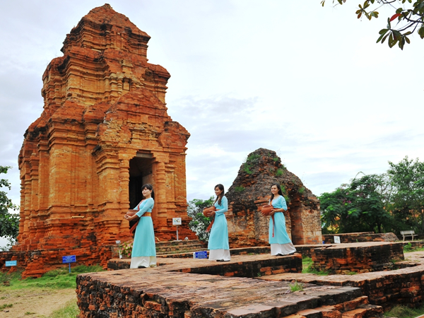 Lễ hội tại tháp Poshanư Phan Thiết