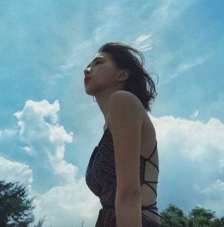 Loạt ảnh bikini gợi cảm của Ngân dưới ống kính của Ngọc.